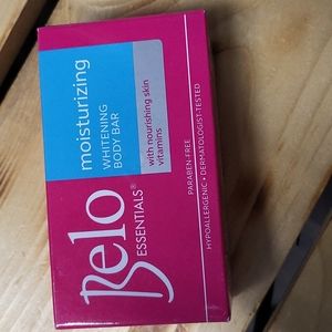 Belo Essentials Moisturizing Whitening Body Bar